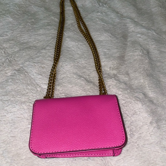 Cute small guess bag. - Picture 5 of 5